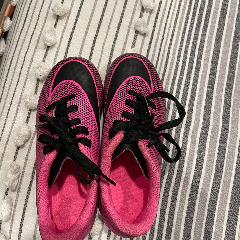 Kids cleats - Picture 3 of 5